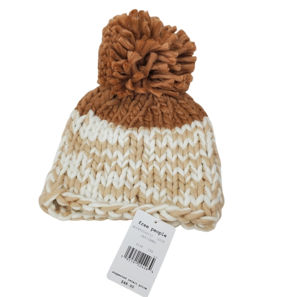 FREE PEOPLE Cozy Up Color Block Pom Beanie Oat Camel Chunky Knit Warm Fuzzy Boho - Picture 9 of 10